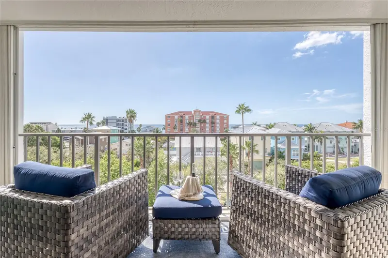 19111 Vista Bay Dr #510, FL
