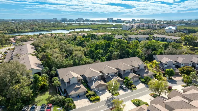 1648 Starling Dr #202, FL