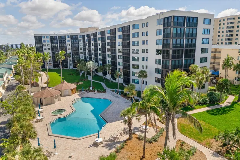 5880 Midnight Pass Rd #804, FL