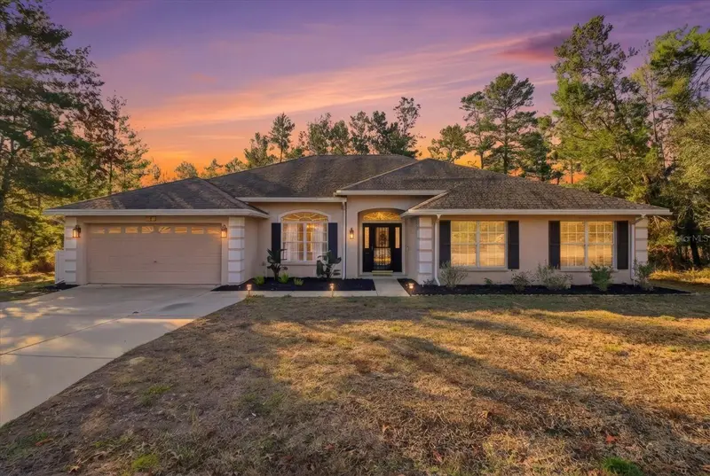 21 Lobelia Ct, FL