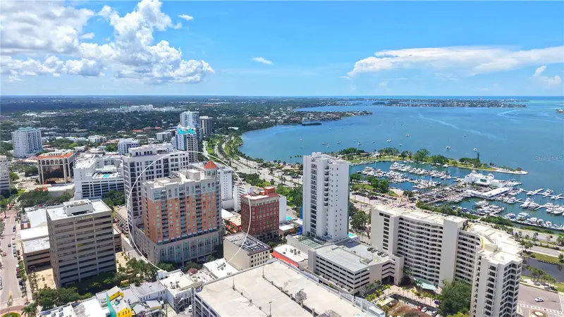 1350 Main St #712, FL
