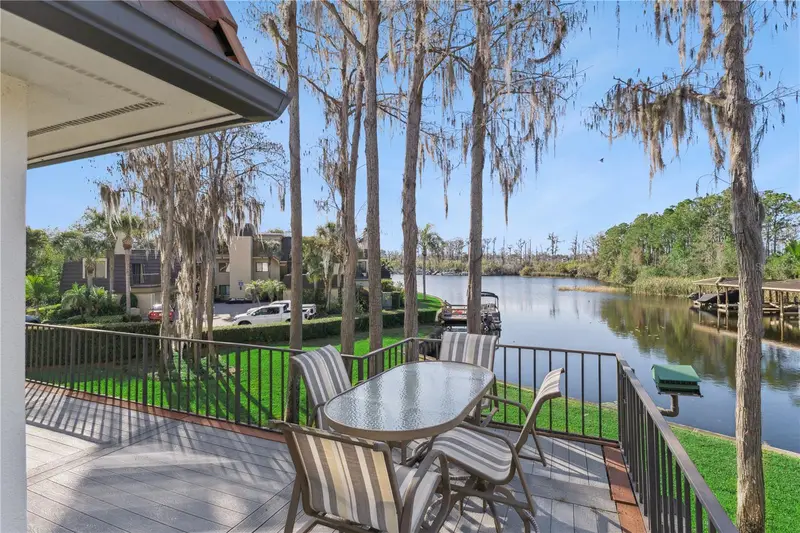 6204 Masters Blvd #202, FL