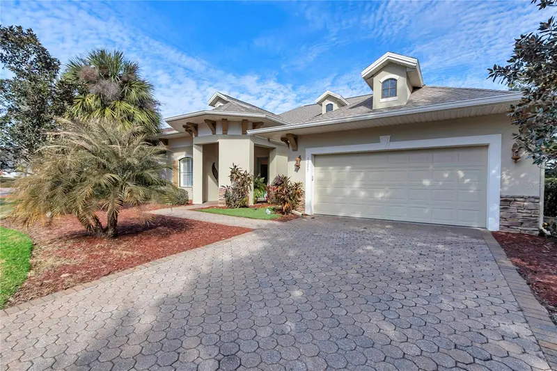 5203 Grove Mnr, FL