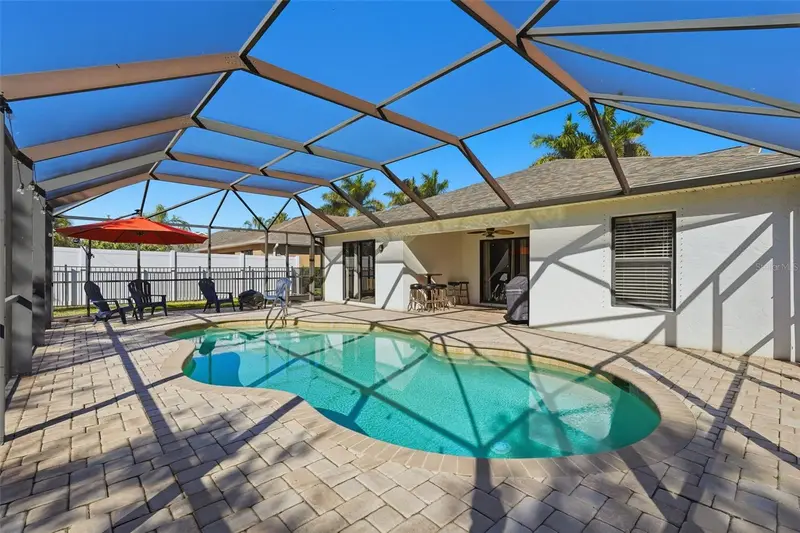 3418 72nd Dr E, FL