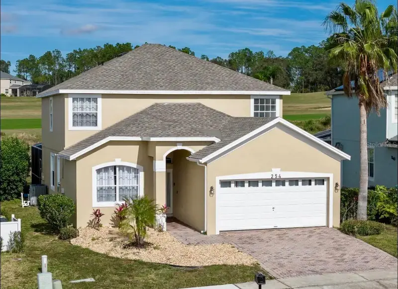 254 Gleneagles Dr, FL