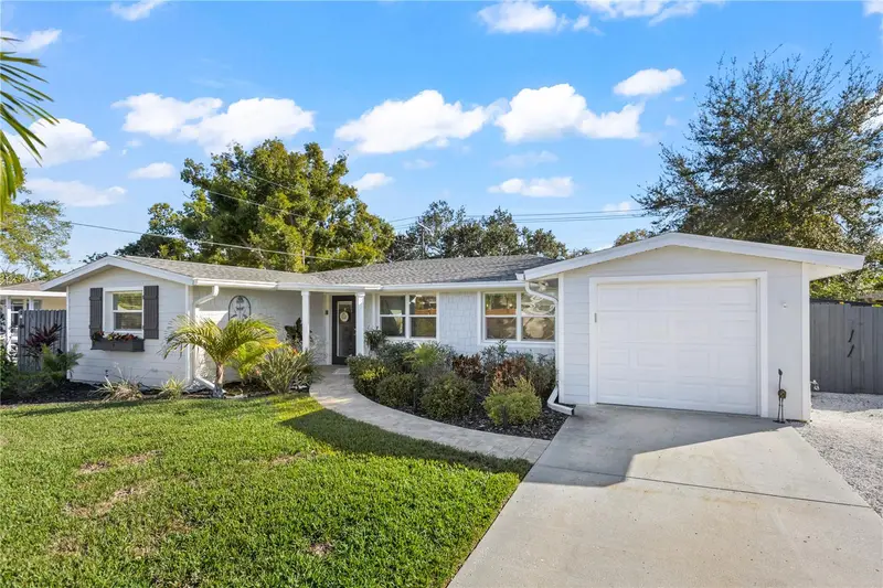 3122 Regatta Cir, FL