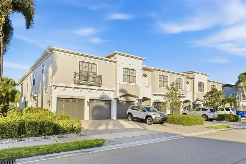 4044 Overture Cir #480, FL