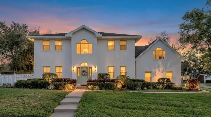 2409 Jenna Ln, FL