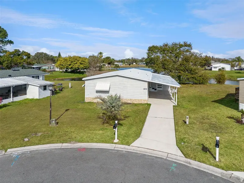 204 Bay Ct, FL
