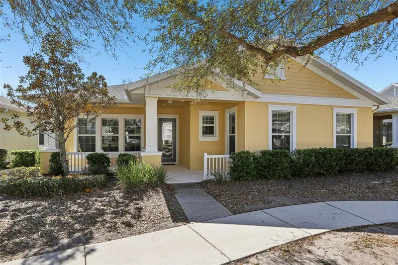 221 Sunset Crest Ct, FL