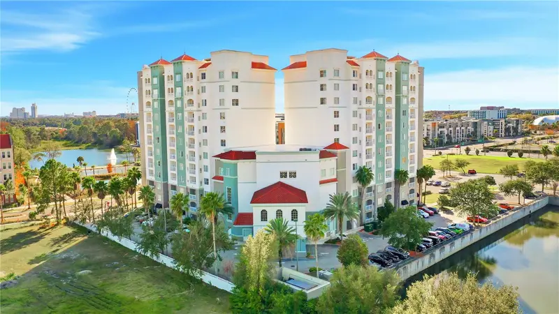 7395 Universal Blvd #104, FL