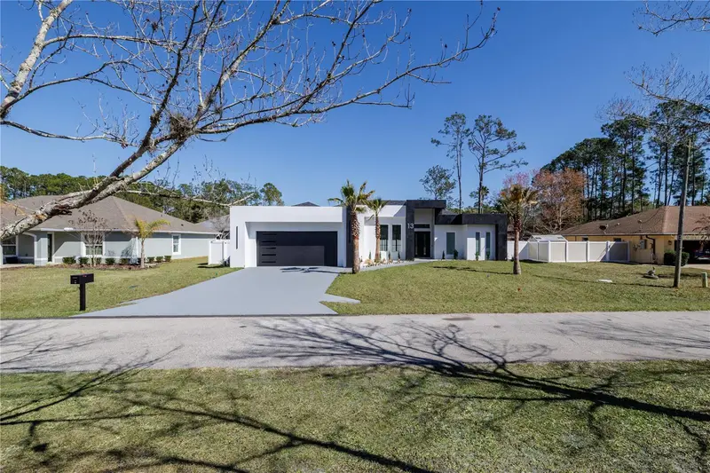 13 Edith Ln, FL