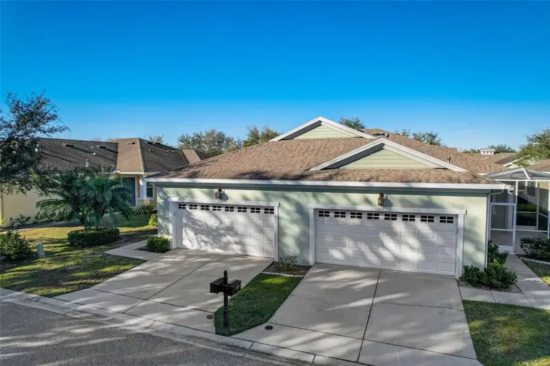 219 Sunset Crest Ct, FL