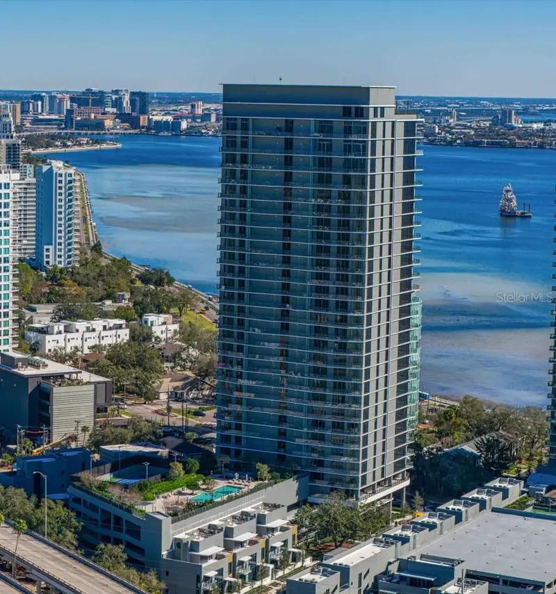 3015 S Ysabella Ave #2301, FL