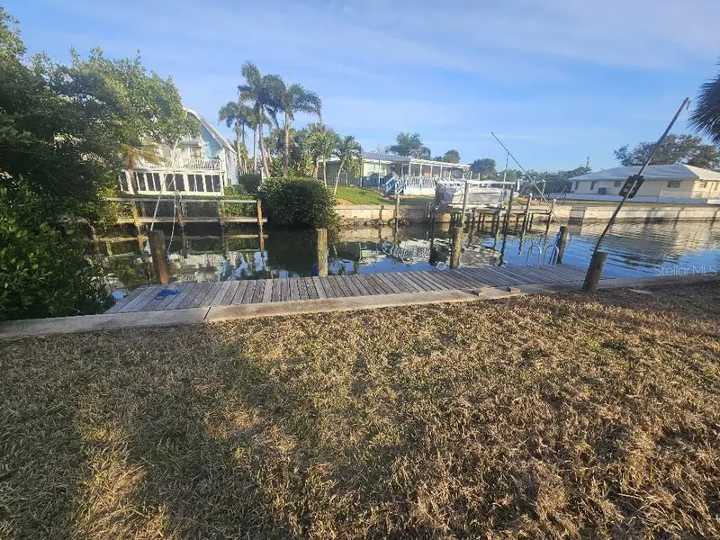 251 Winson Ave, FL
