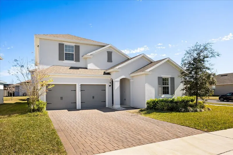 4484 Lions Gate Ave, FL