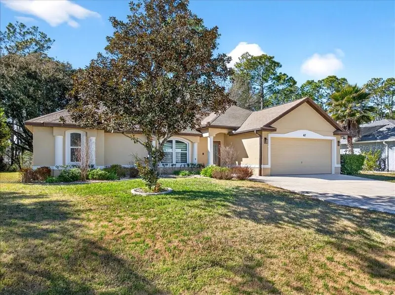 42 Russell Dr, FL