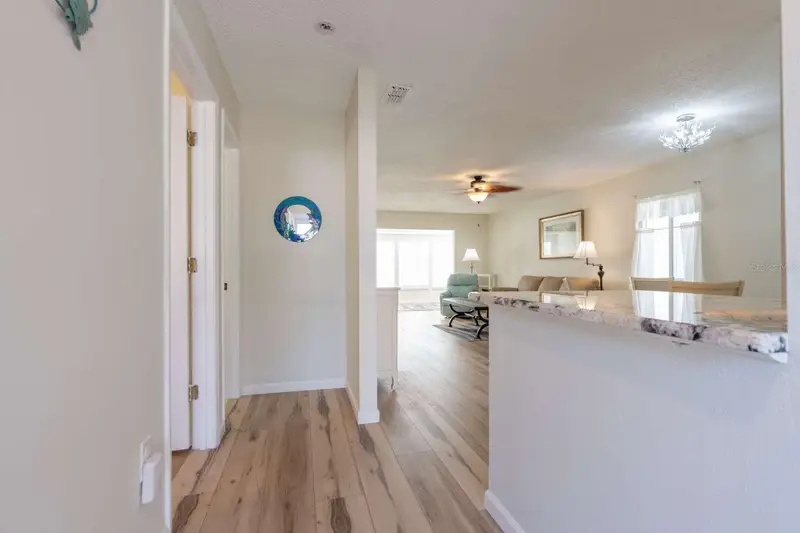 456 Circlewood Dr #L7, FL