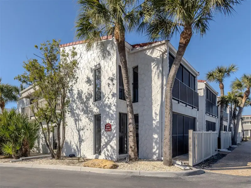 500 S Park Blvd #107, FL