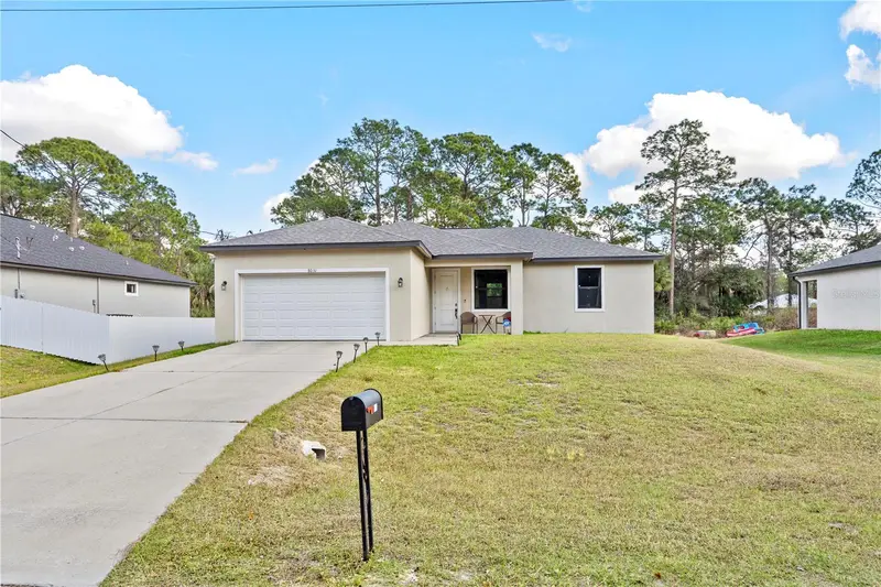 8031 Sandy Cir, FL