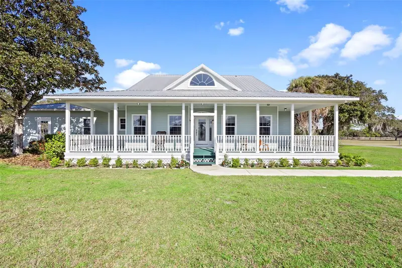 42554 Maggie Jones Rd, FL