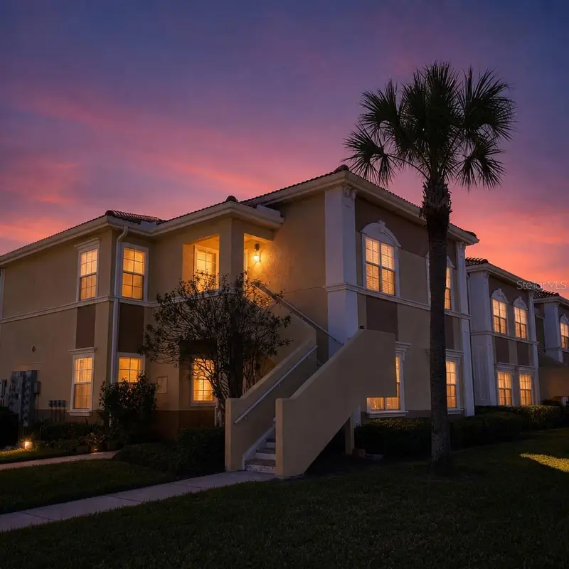 1040 Villagio Cir #201, FL