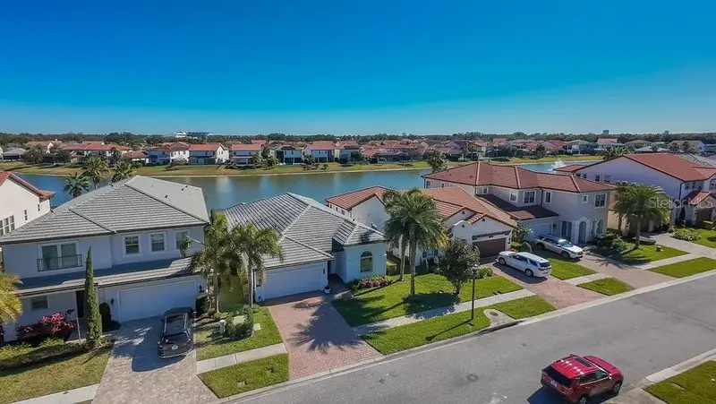 10481 Royal Cypress Way, FL