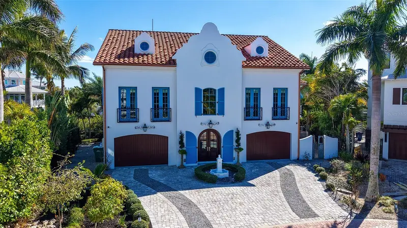 513 Villa Rosa Way, FL