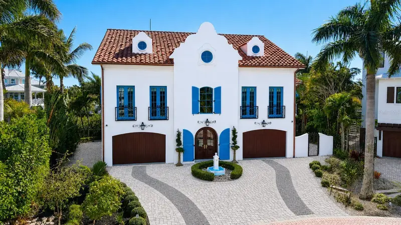513 Villa Rosa Way, FL
