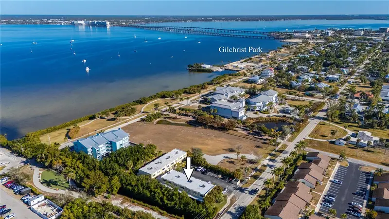 1020 W Marion Ave #52, FL