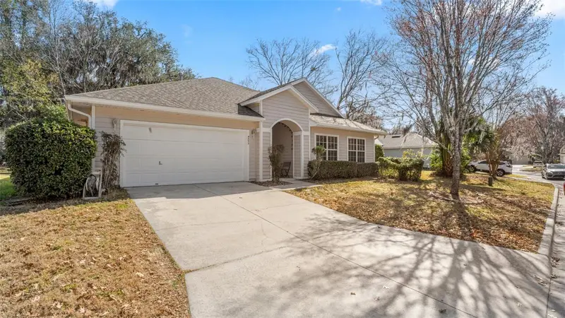 4353 Nw 34 Ter, FL
