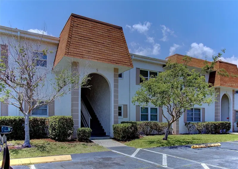 379 S Mcmullen Booth Rd #75, FL