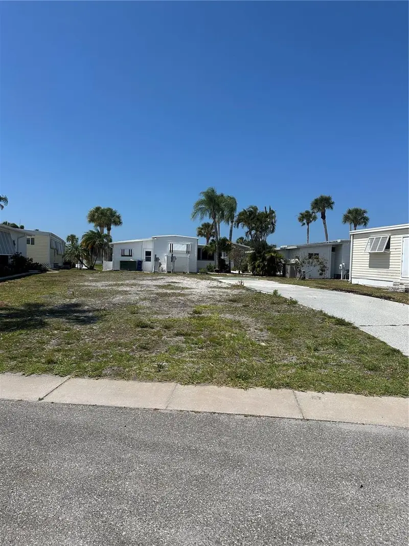 530 Water Lily Dr, FL