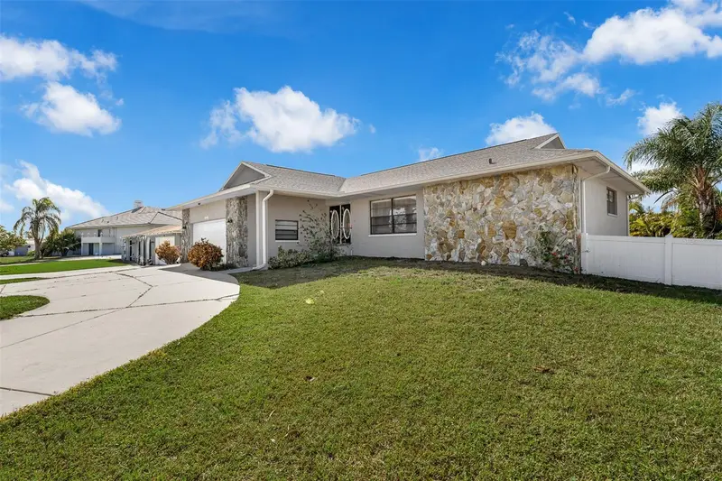 3848 Topsail Trl, FL