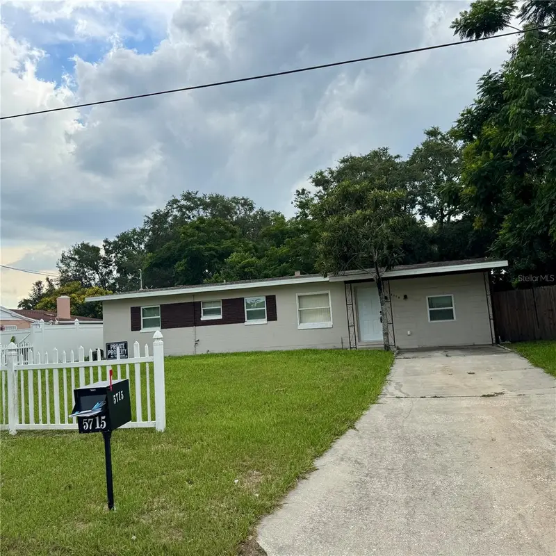 5715 Elon Dr, FL