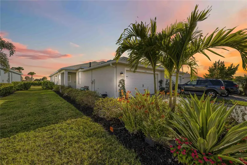17709 Woodland Ct, FL