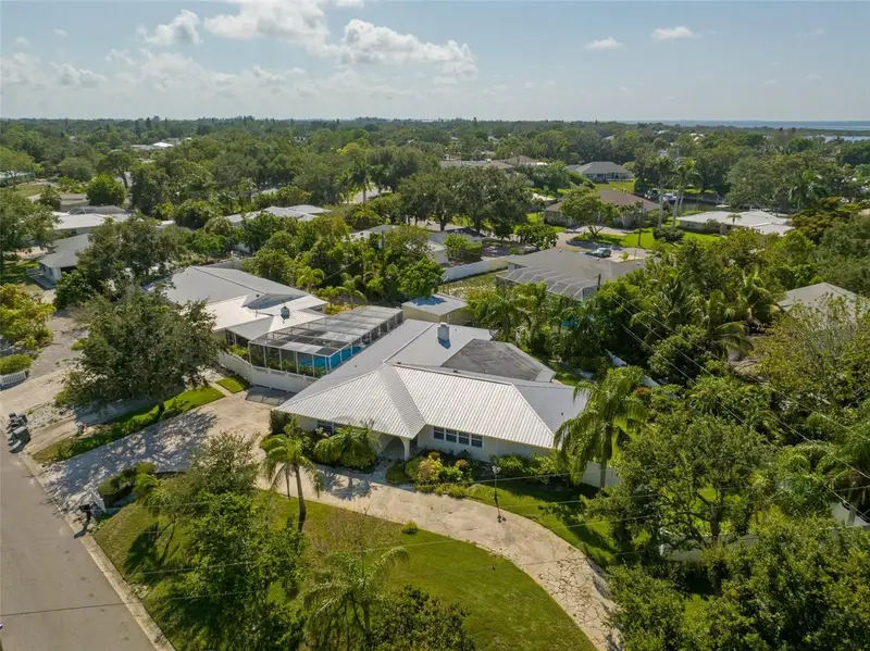 7202 18th Ave Nw, FL