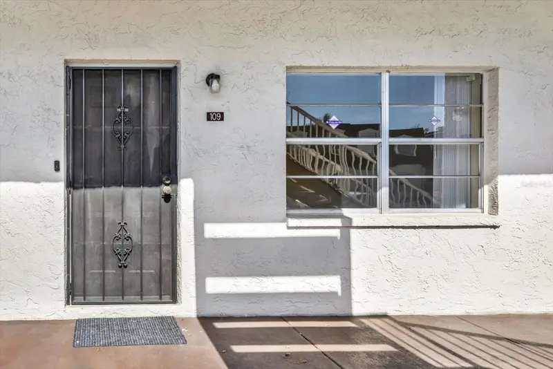 9125 Tudor Dr #D109, FL