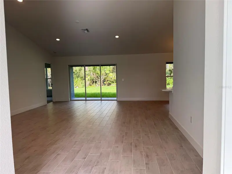 4474 Dakota Ter, FL