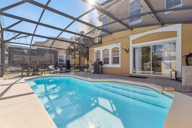 8572 Bay Lilly Loop, FL