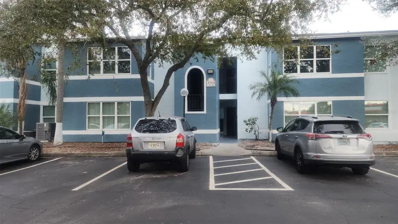5713 Gatlin Ave #216, FL