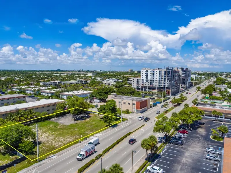 600 E Atlantic Blvd, FL