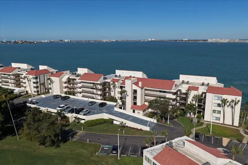 5541 Puerta Del Sol Blvd S #317, FL