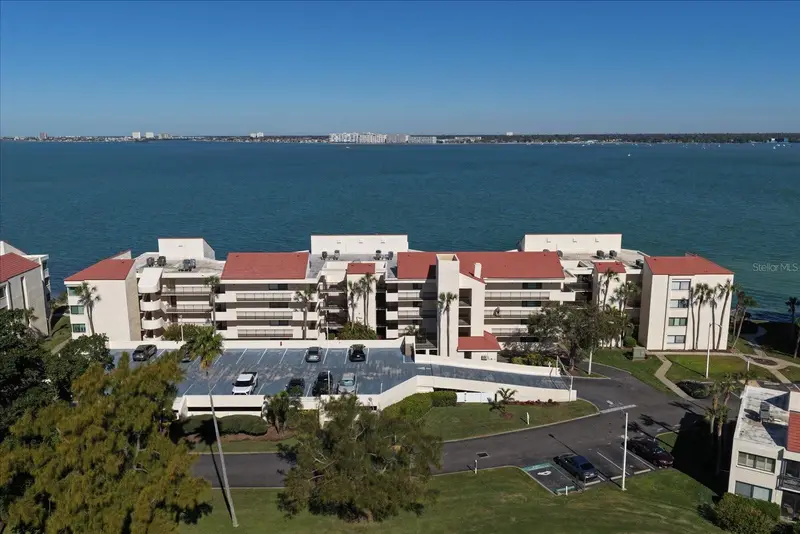 5541 Puerta Del Sol Blvd S #317, FL
