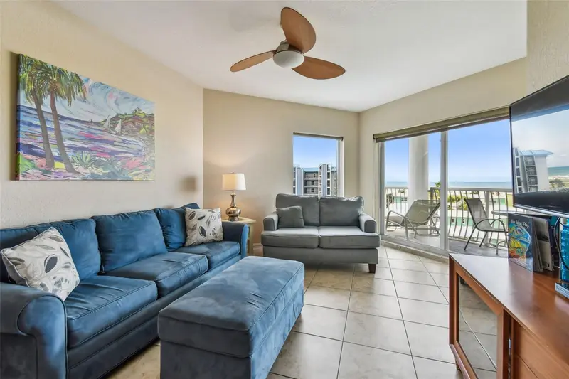 11605 Gulf Blvd #506, FL