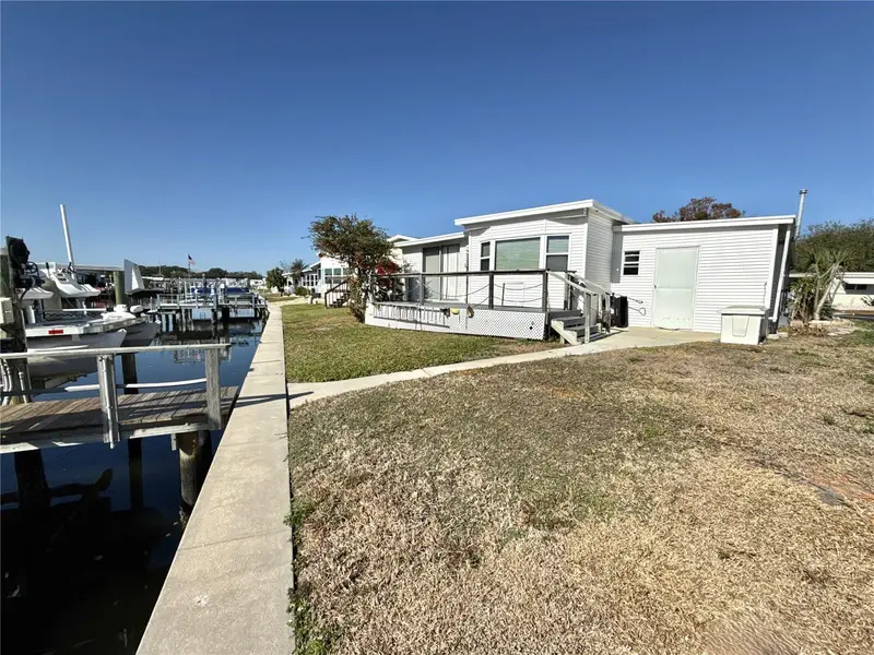 436 Mount Oak Ave Ne #747, FL