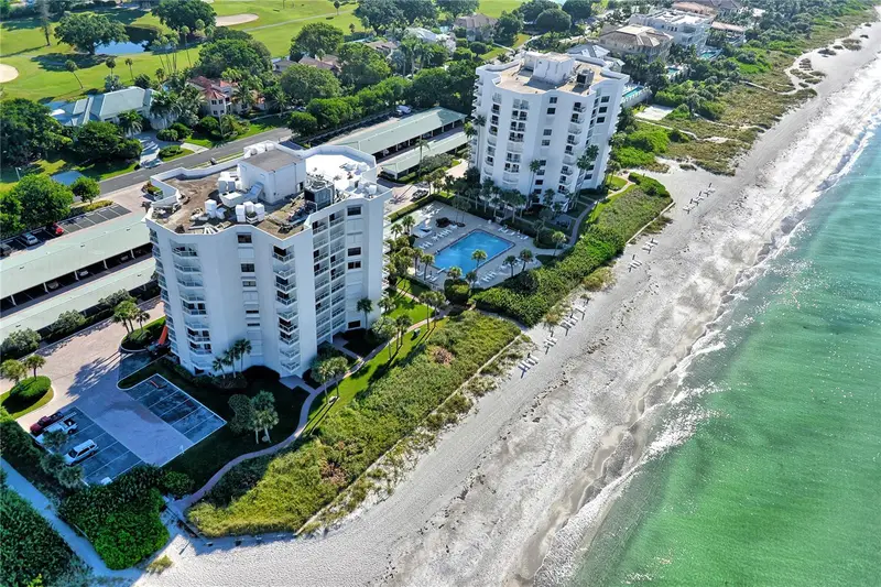 1000 Longboat Club Rd #403, FL