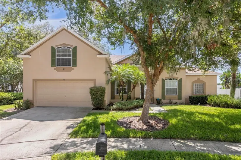 100 Hollybrook Ct, FL