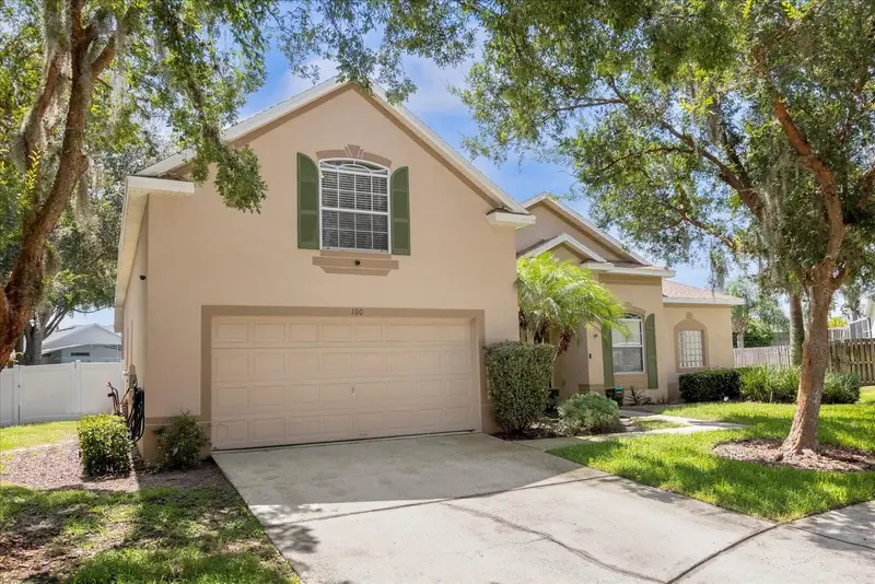 100 Hollybrook Ct, FL