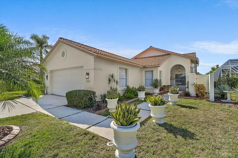 4640 Peridia Blvd E, FL